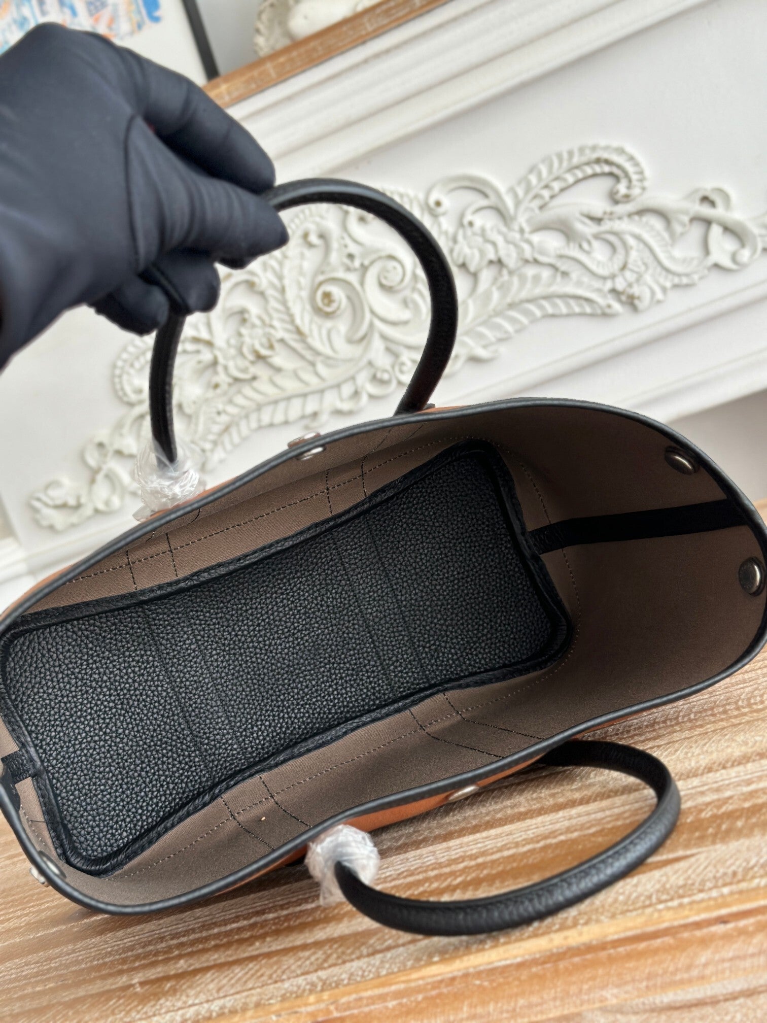 STRUCTURED CANVAS TOTE HANDBAG