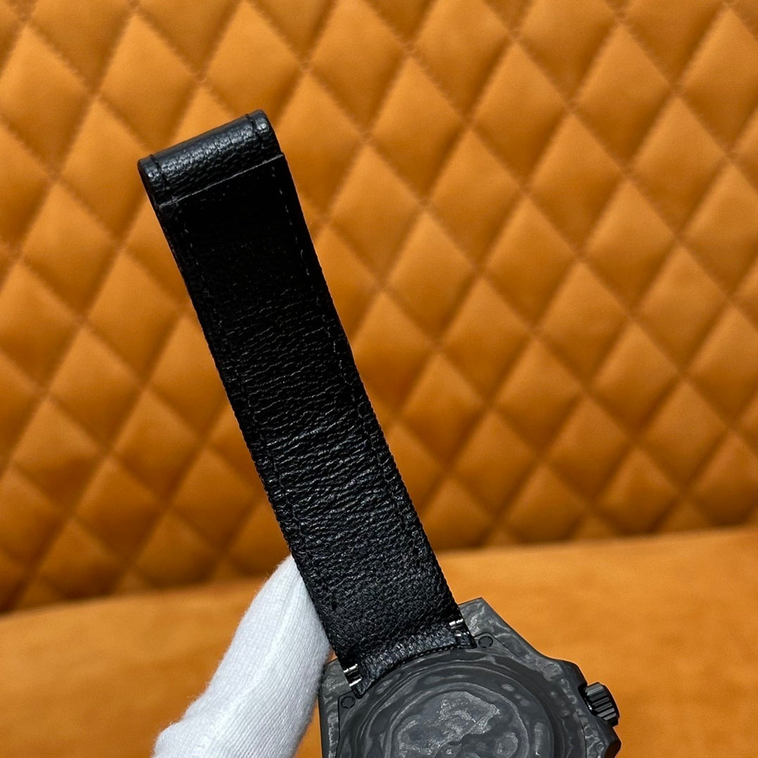 LUXURY SPORT WATCH WITH PREMIUM BOX SET