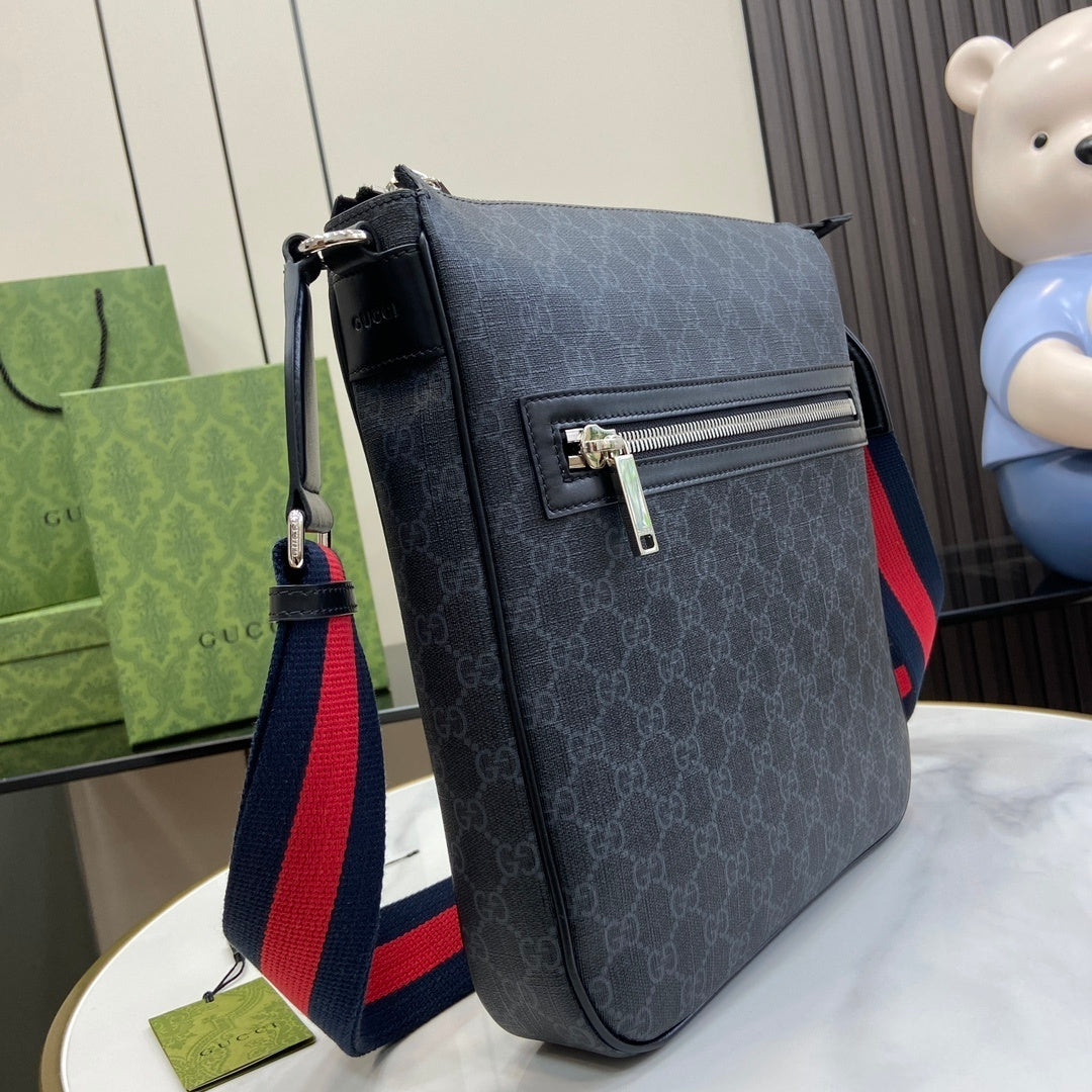 MODERN CANVAS CROSSBODY BAG