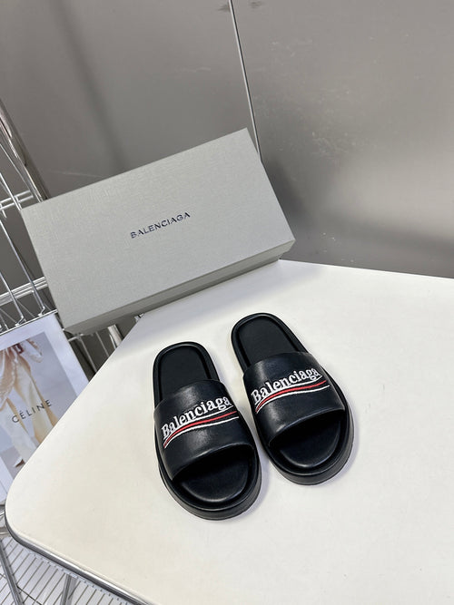 BLACK LOGO SLIDE SANDALS