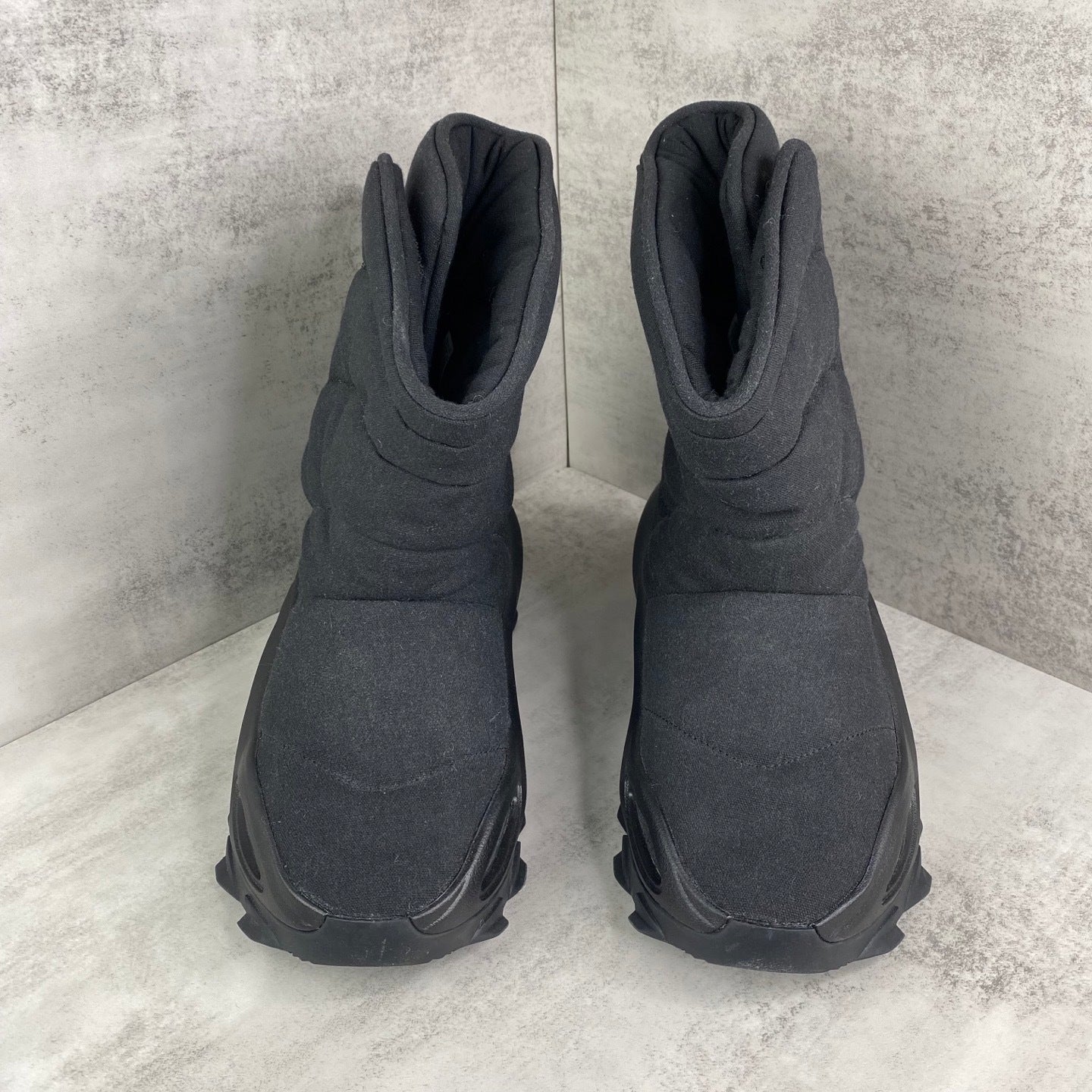 BLACK PADDED UNISEX WINTER SNOW BOOTS