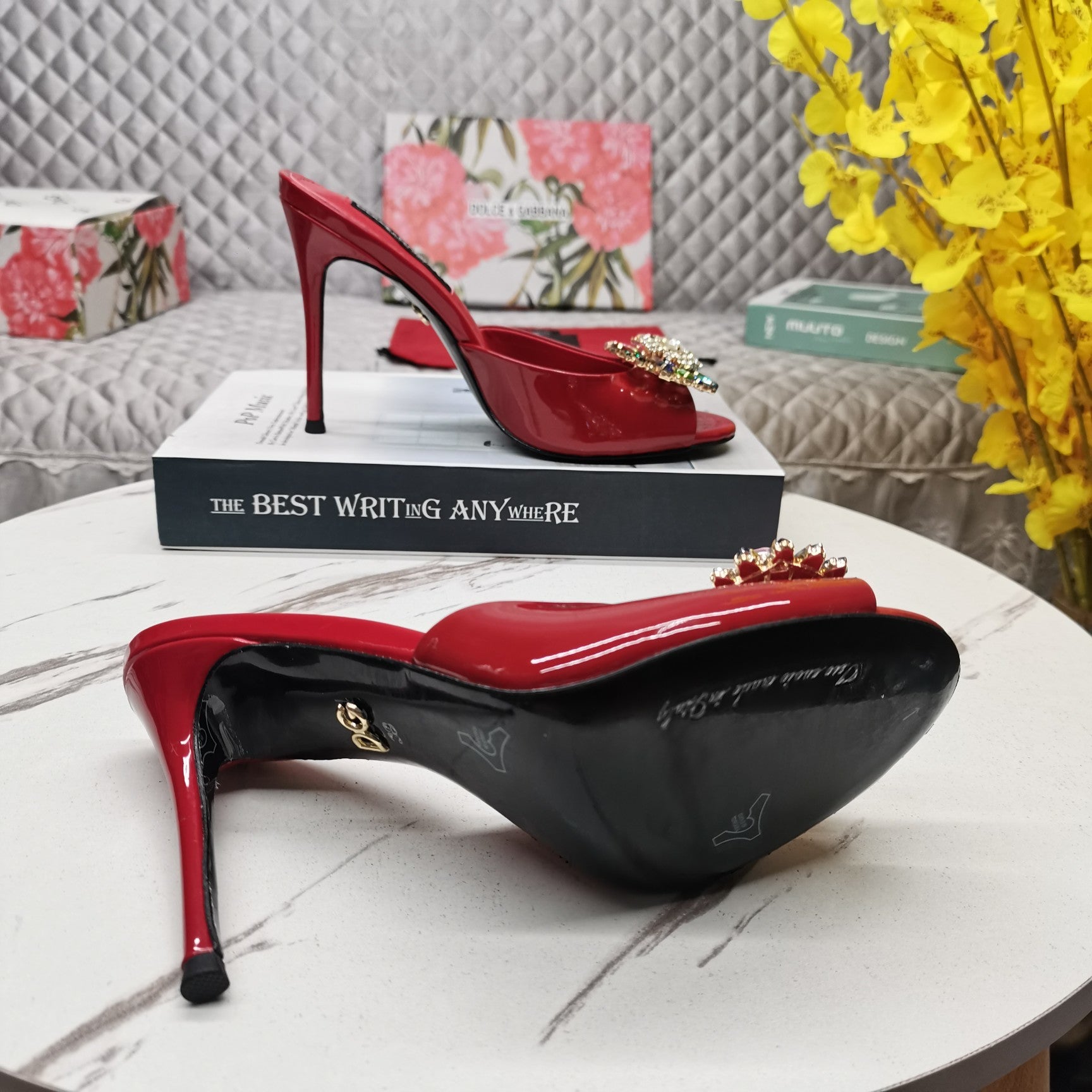 RED GLOSSY MULE HEEL SANDALS WITH MULTICOLOR CRYSTAL EMBELLISHMENT