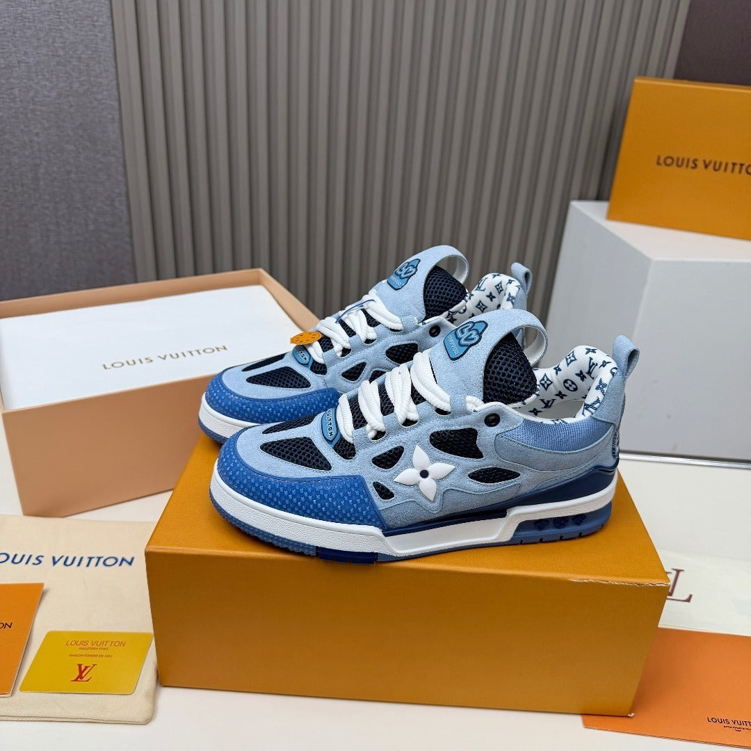 BLUE & NAVY ATHLETIC-STYLE SNEAKERS