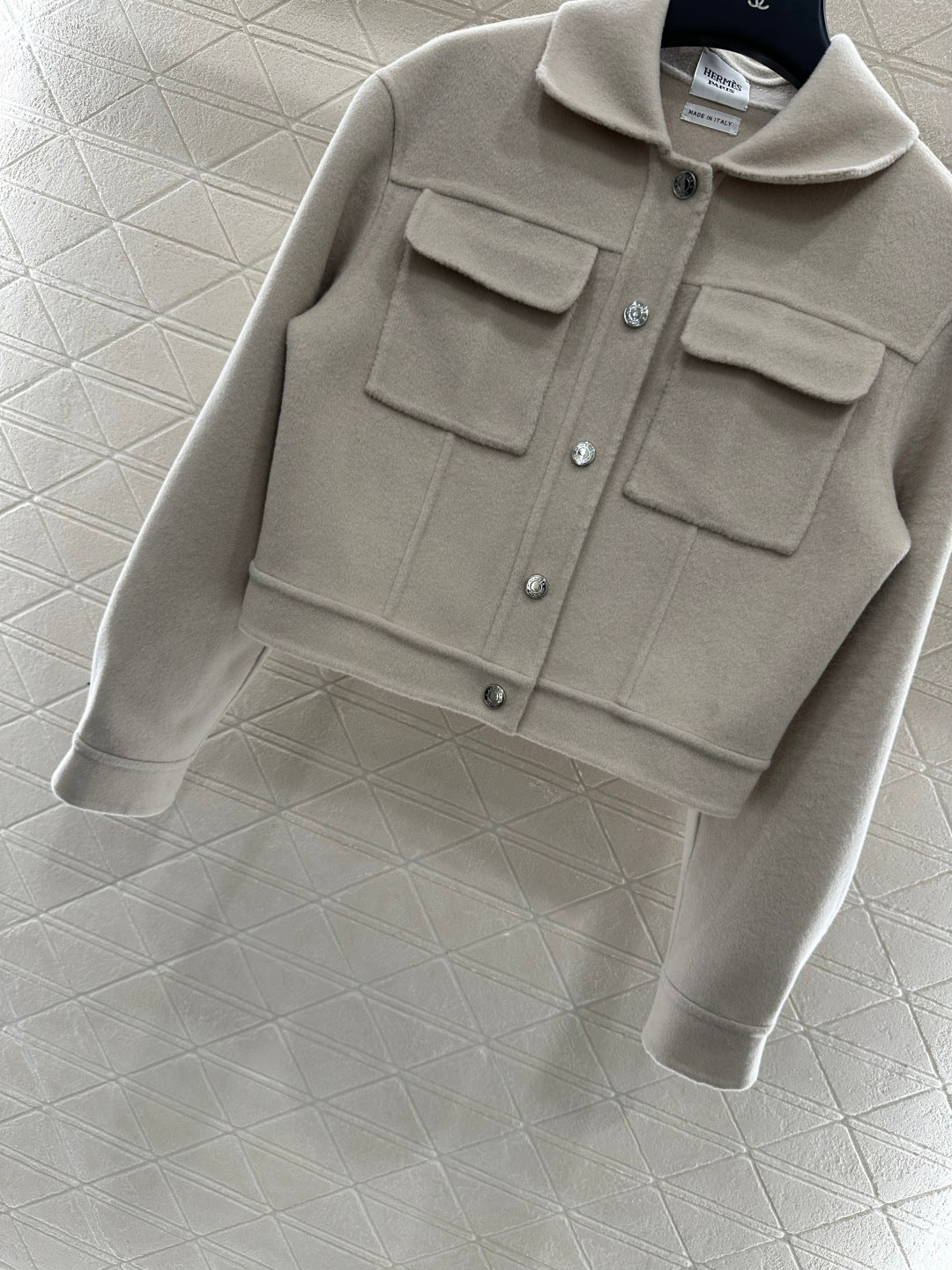 CROPPED WOOL BLEND JACKET WITH FRONT POCKETS