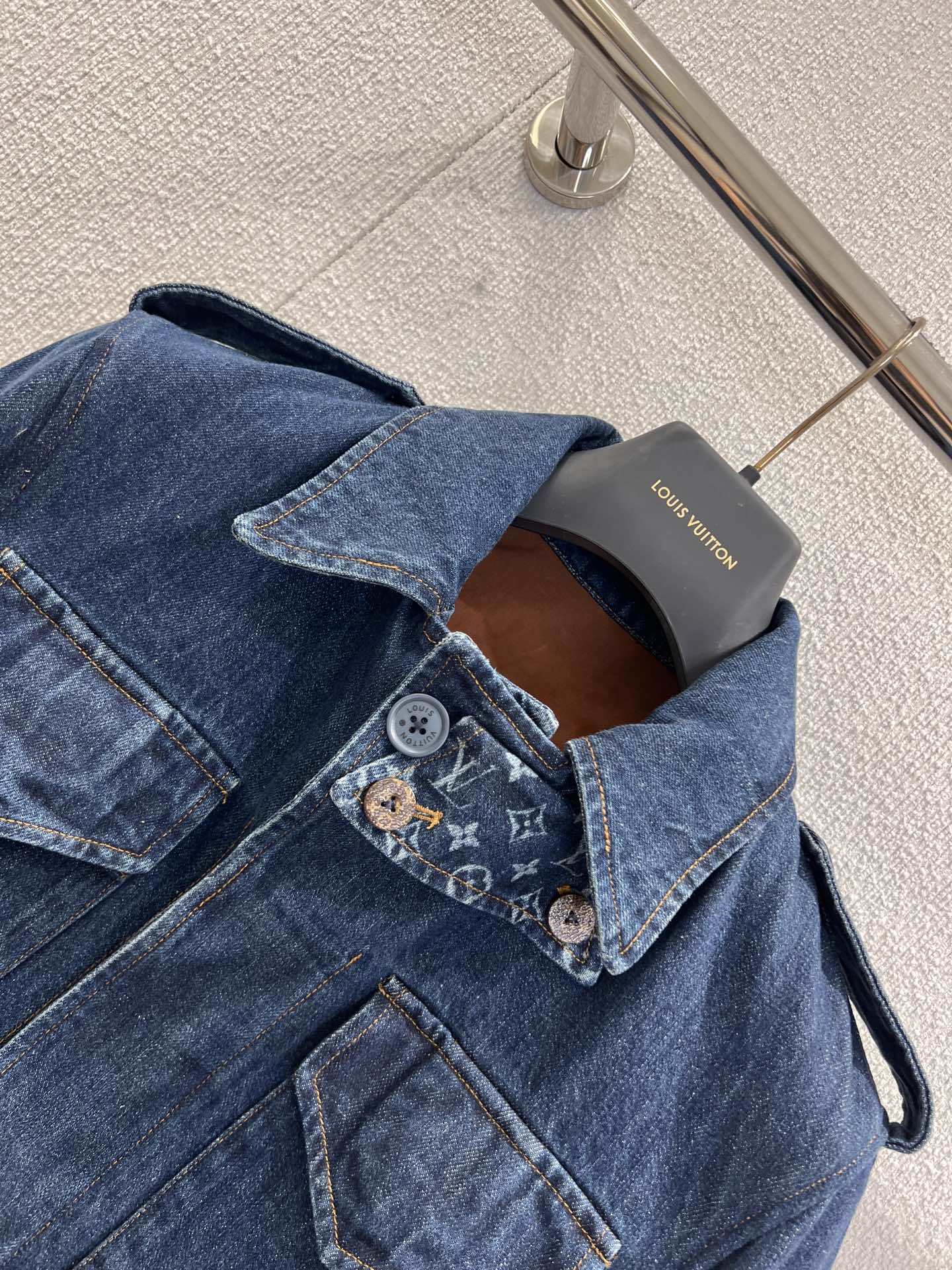 DENIM UTILITY JACKET WITH PATTERNED DETAILS