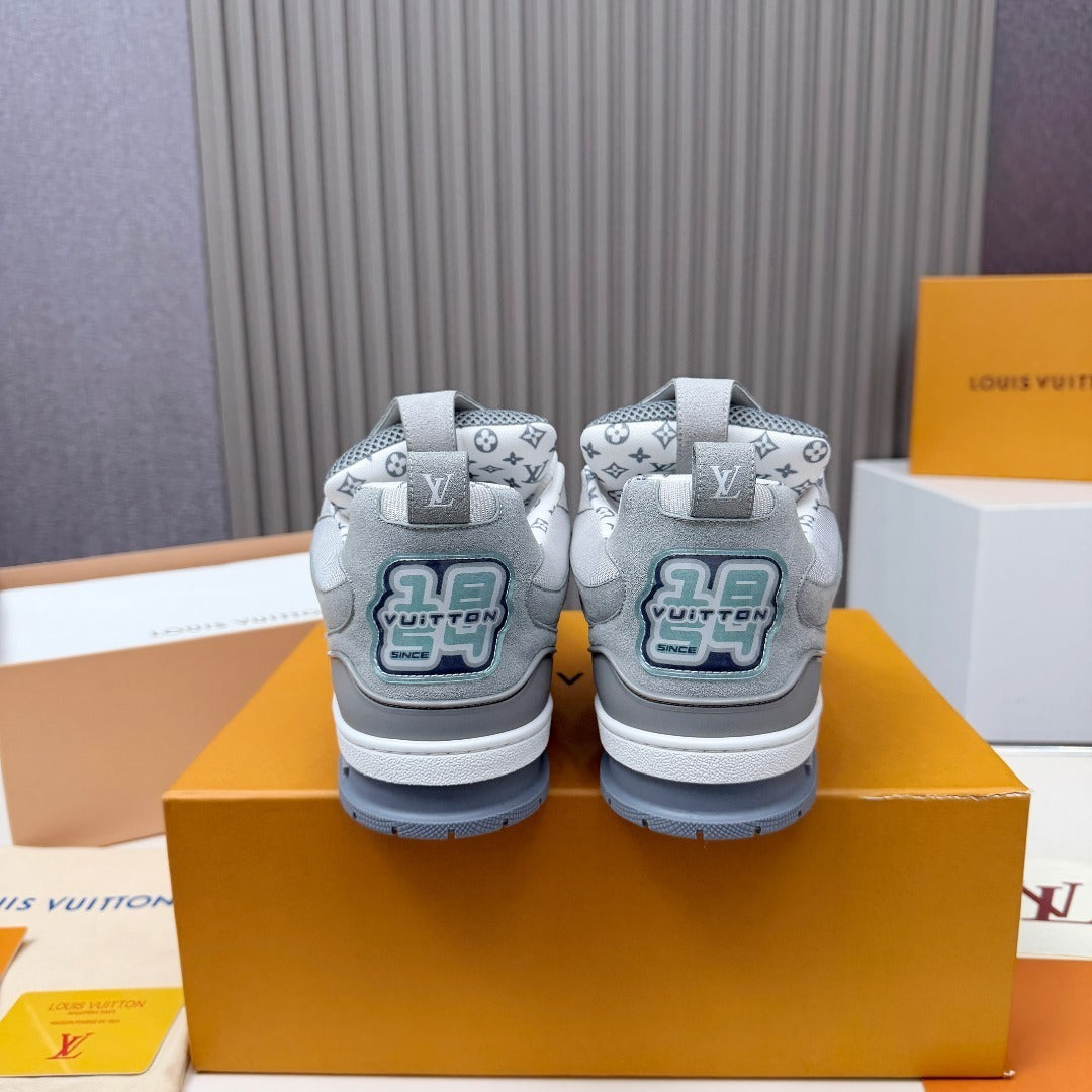 GREY MESH PLATFORM SNEAKERS WITH CONTRAST DETAILS