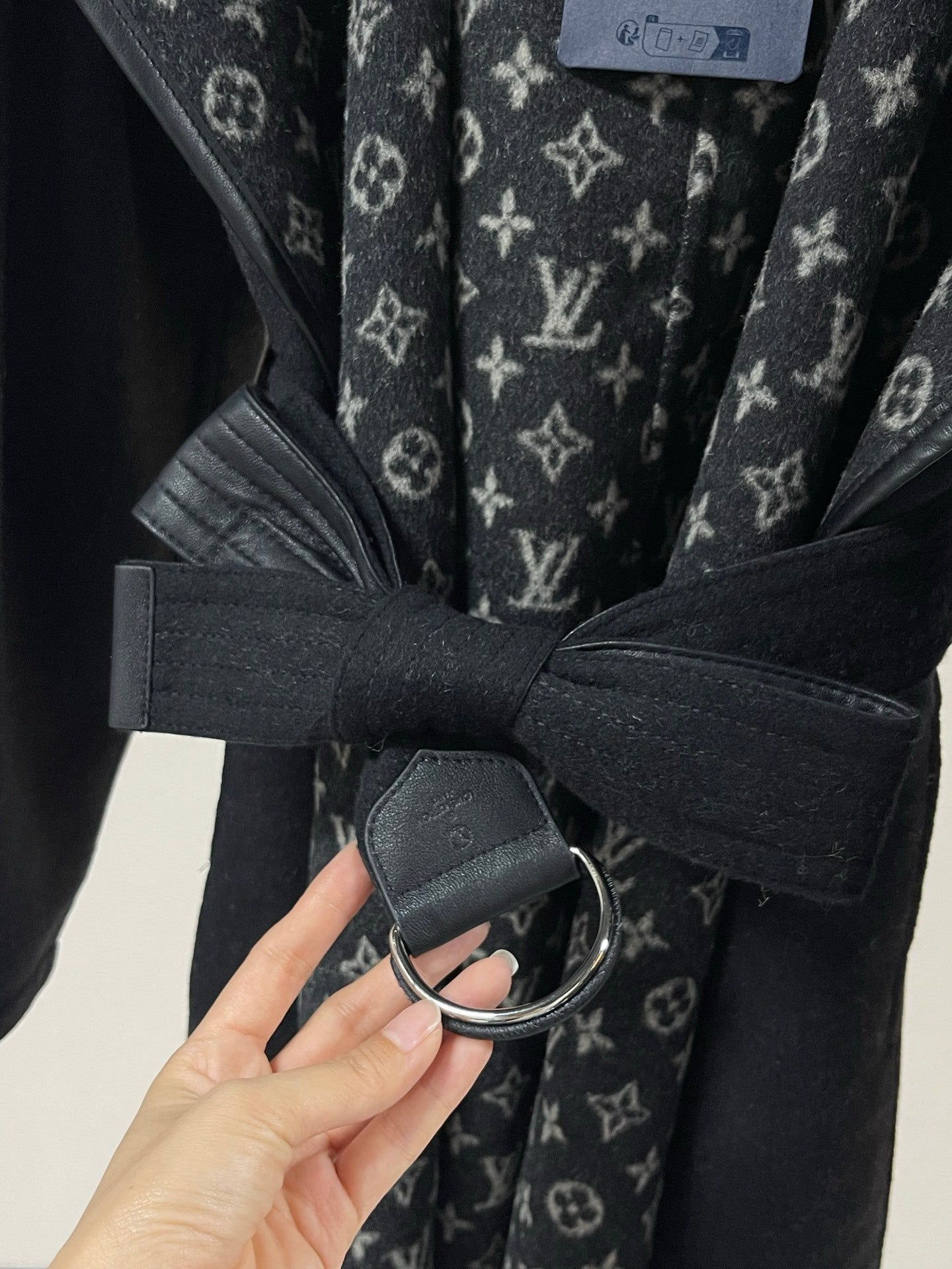 BELTED PATTERNED HOODED COAT