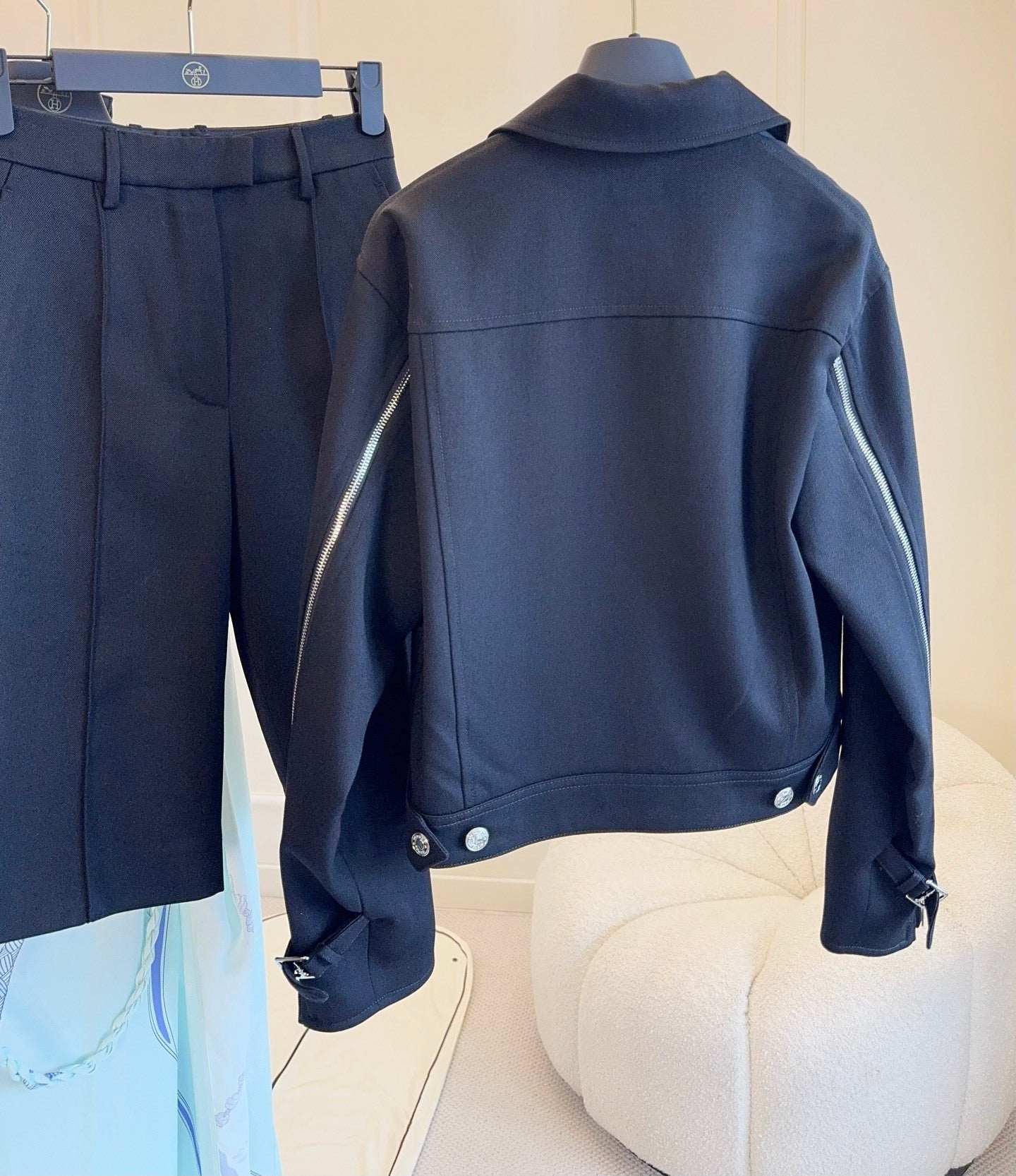 TAILORED ZIP-FRONT JACKET & PLEATED SKIRT SET