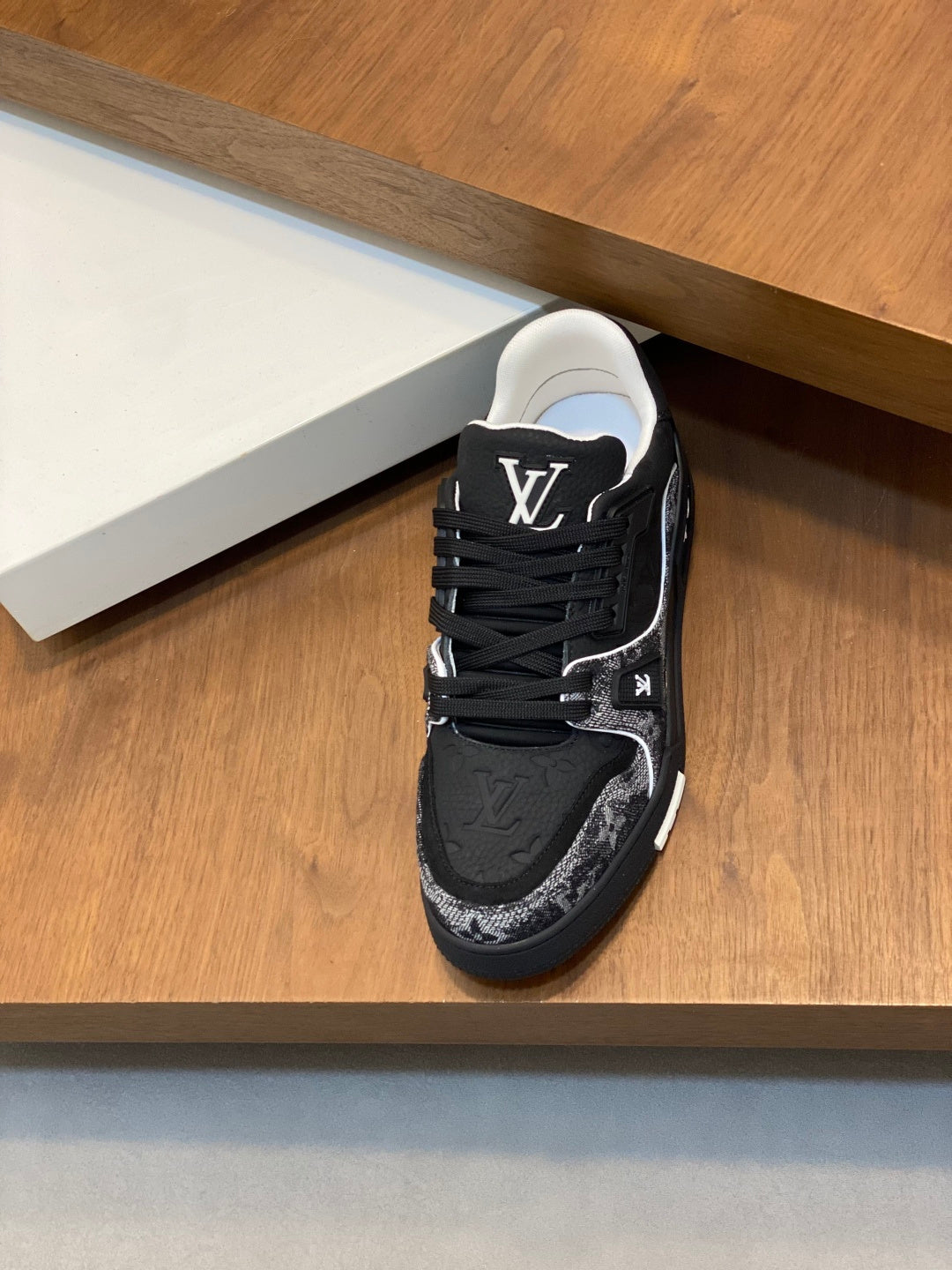 BLACK & GREY MONOGRAM LOW-TOP SNEAKERS