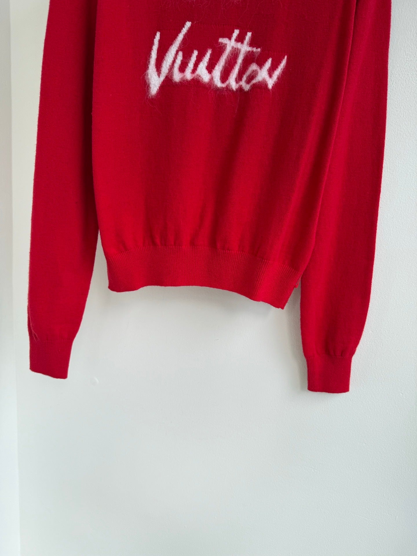 BRUSHED SCRIPT LOGO KNIT SWEATER