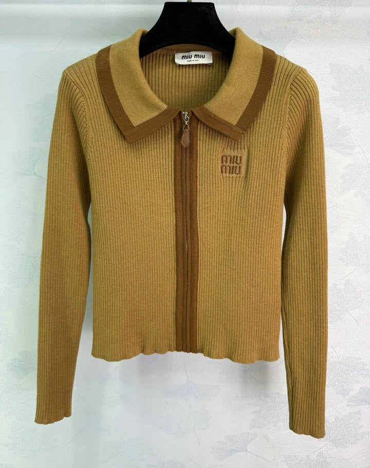 RIBBED ZIP-UP COLLAR SWEATER