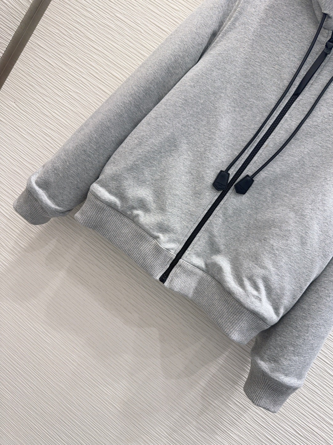 HOODED ZIP-UP SWEATSHIRT WITH FLEECE LINING