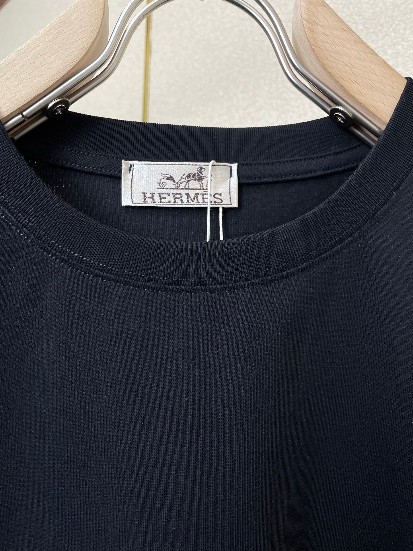 LOGO GRAPHIC T-SHIRTS WITH ICONIC PARIS PRINT