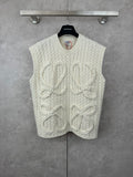 CABLE KNIT CREW NECK VEST