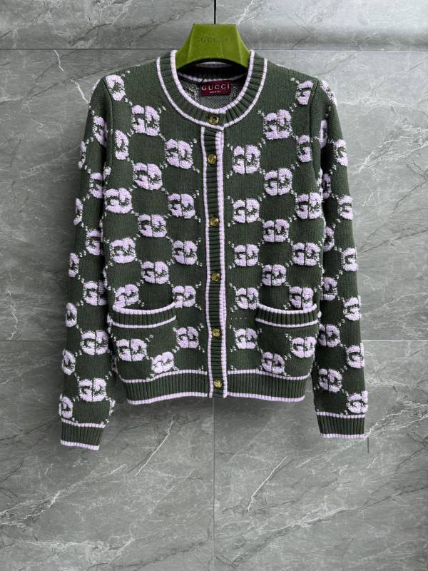 PATTERNED KNIT BUTTON CARDIGAN