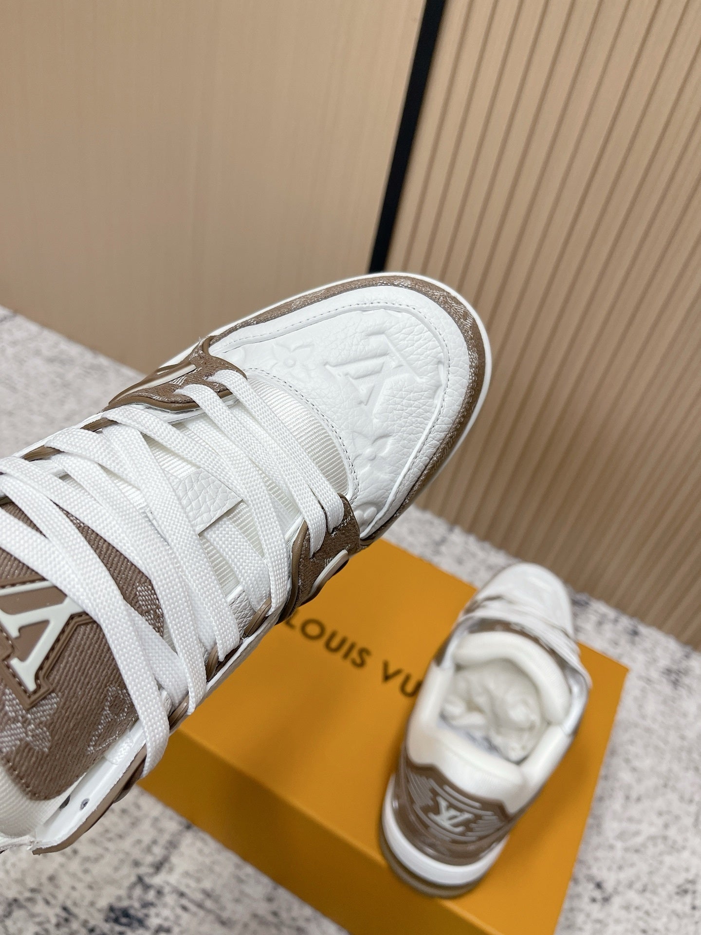 WHITE & TAUPE MONOGRAM LOW-TOP SNEAKERS