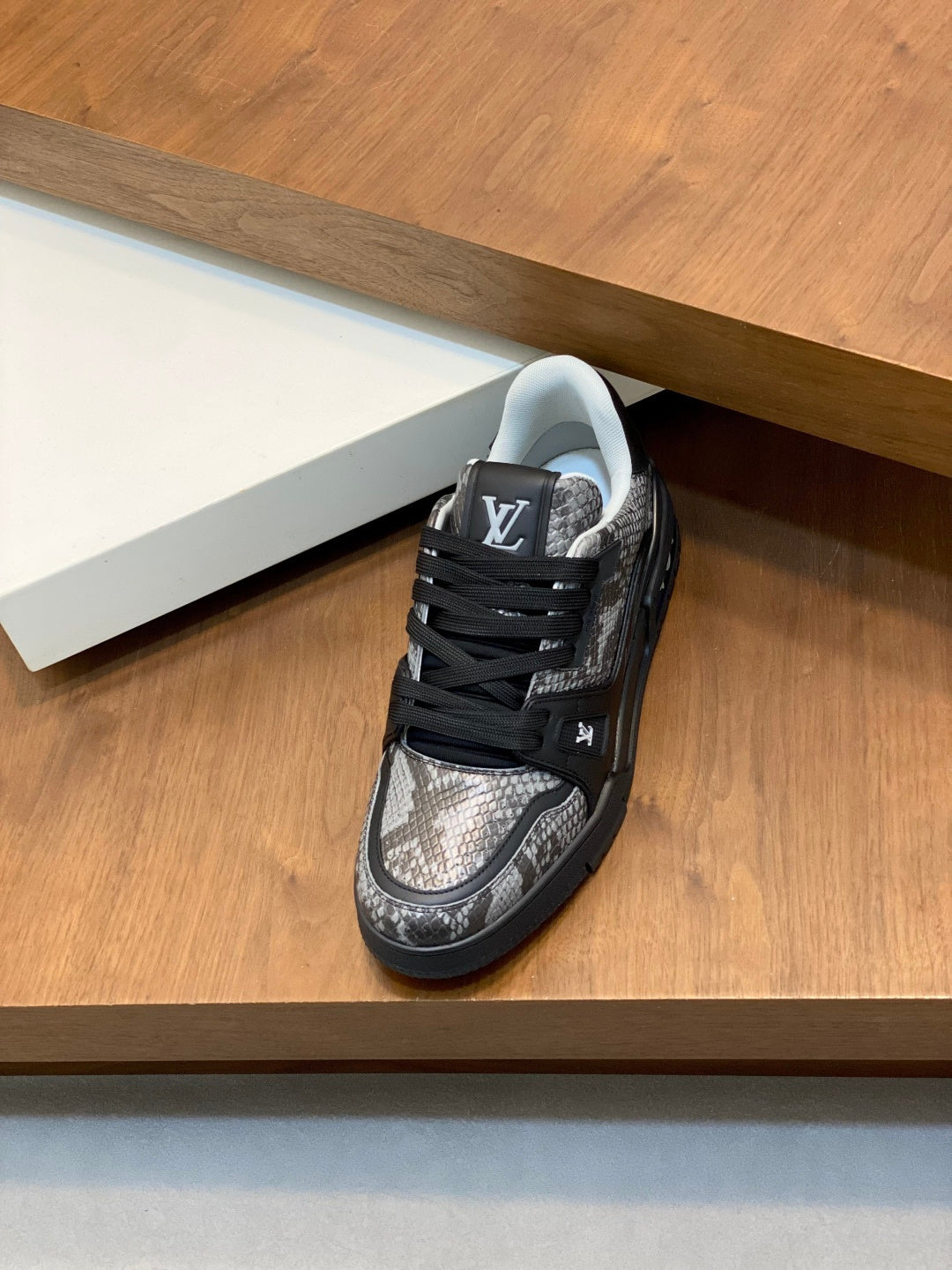 BLACK & GREY SNAKESKIN LOW-TOP SNEAKERS