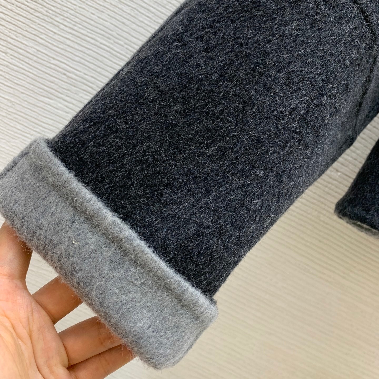 CHARCOAL WOOL-BLEND CROPPED ZIP JACKET