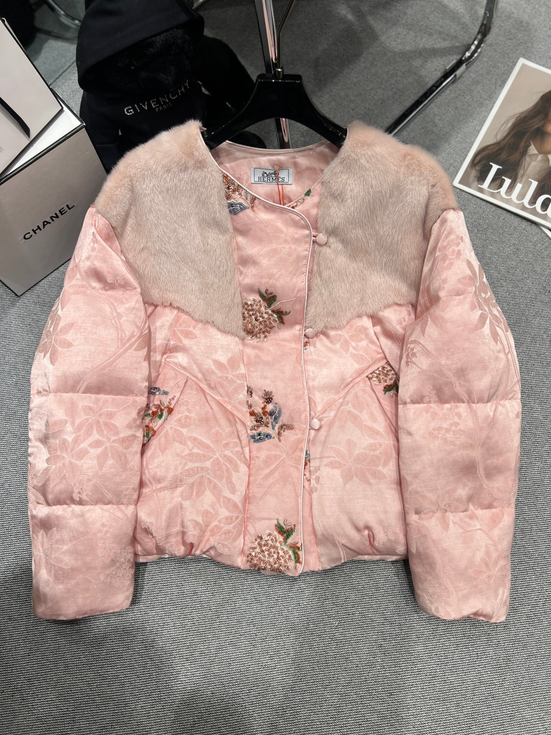 BLUSH PINK EMBROIDERED PUFFER JACKET WITH FUR TRIM