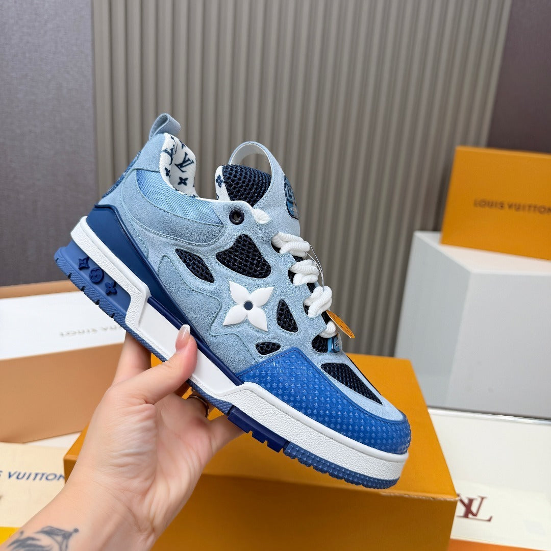 BLUE & NAVY ATHLETIC-STYLE SNEAKERS