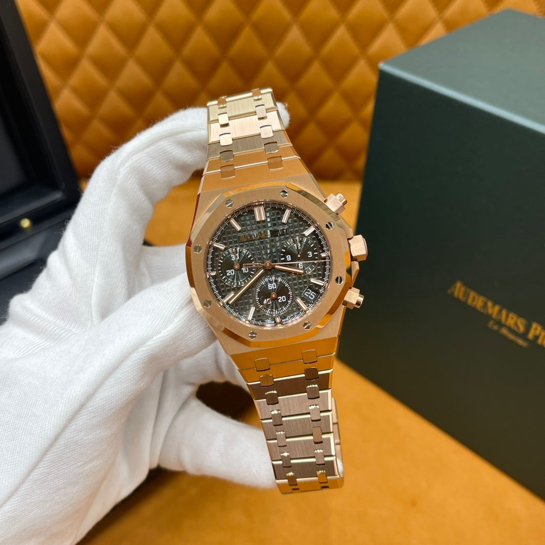 ROSE GOLD CHRONOGRAPH LUXURY WATCH