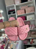 QUILTED PINK PUFFER SLIDES