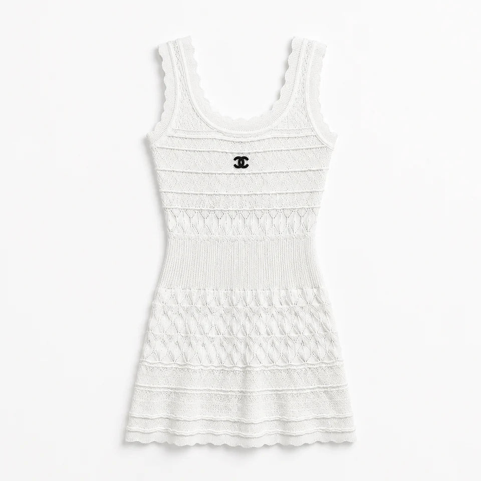 WHITE KNIT MINI DRESS
