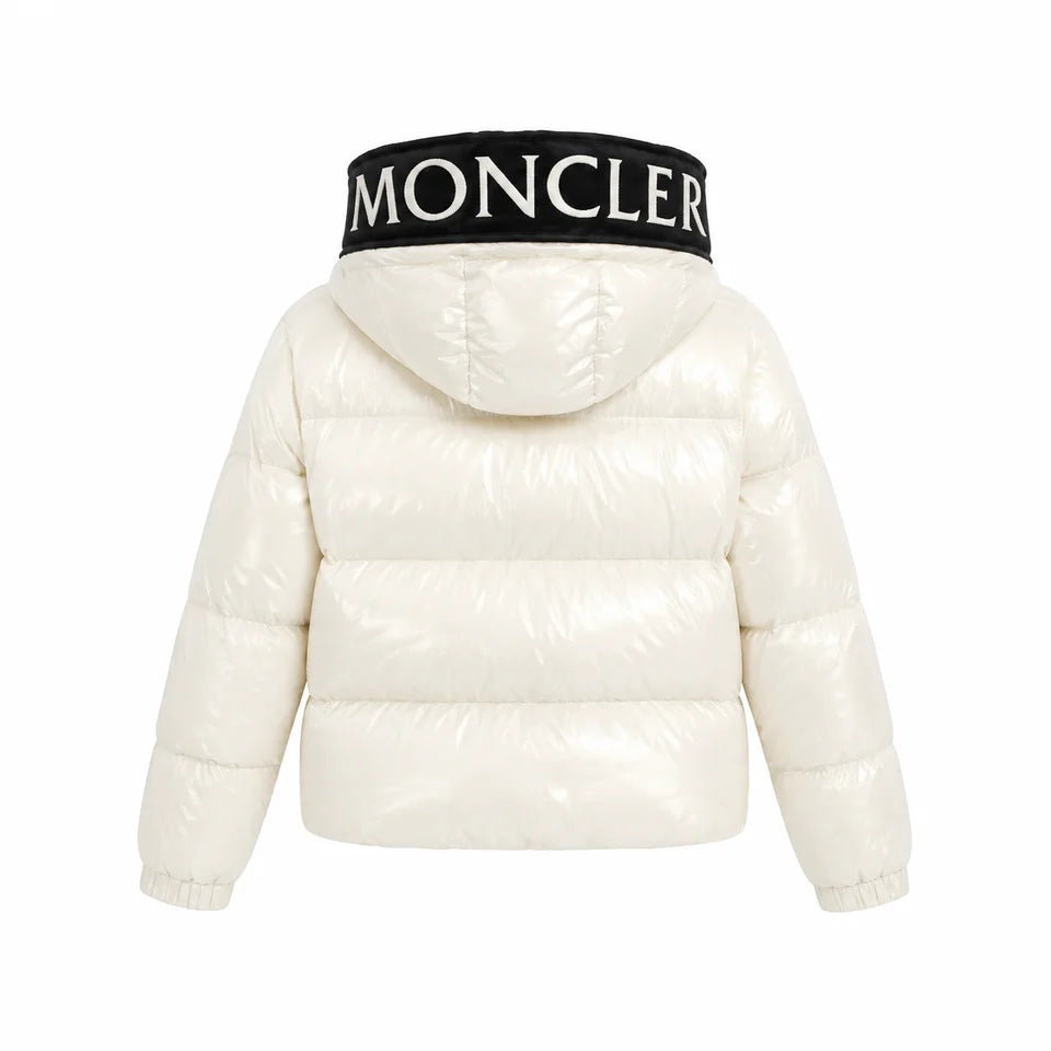 GLOSSY HOODED PUFFER