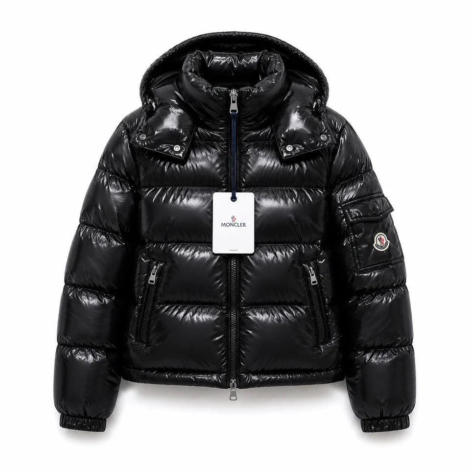 GLOSSY HOODED PUFFER JACKET