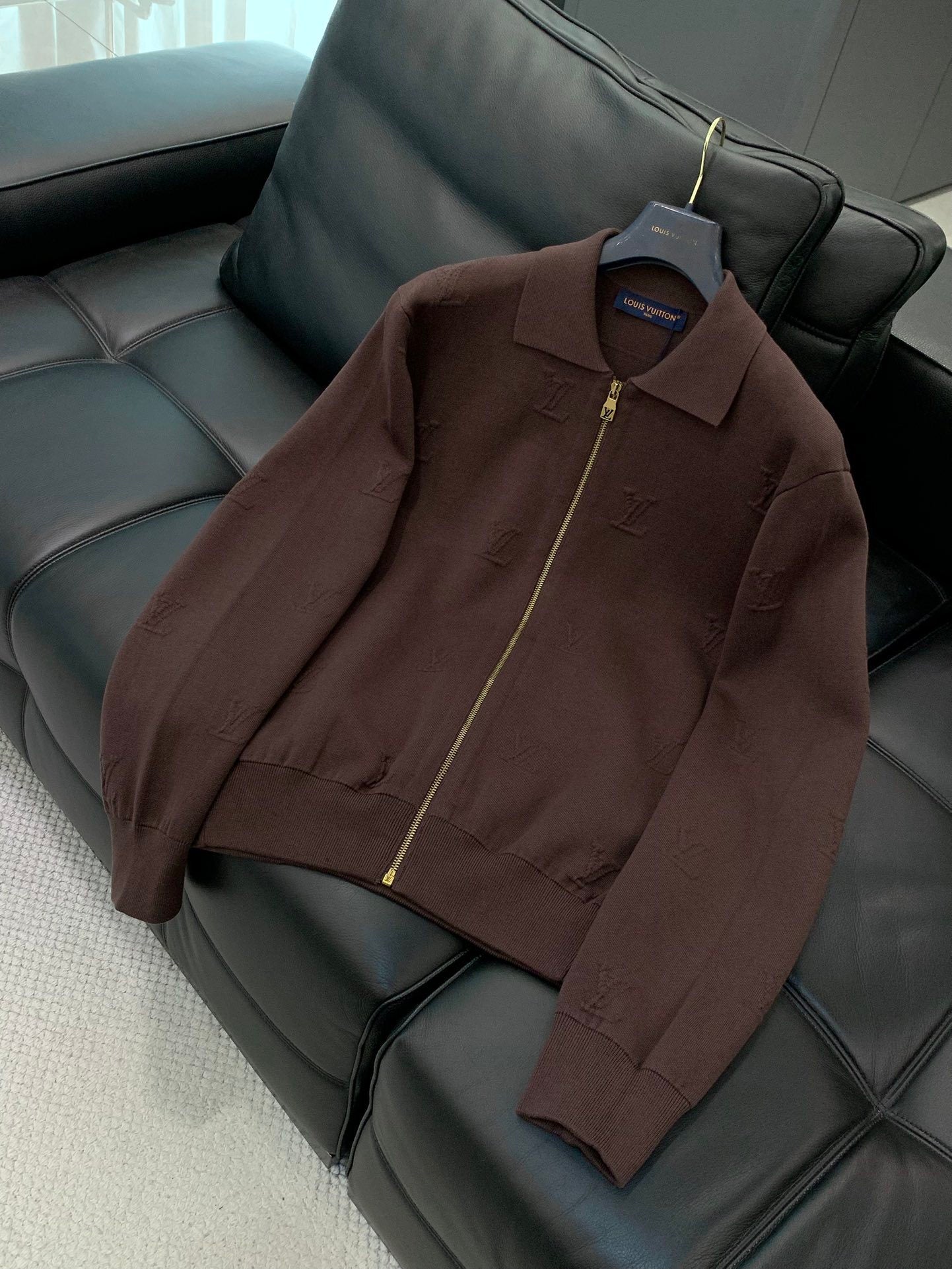 Geprägte Strickjacke mit Reißverschluss