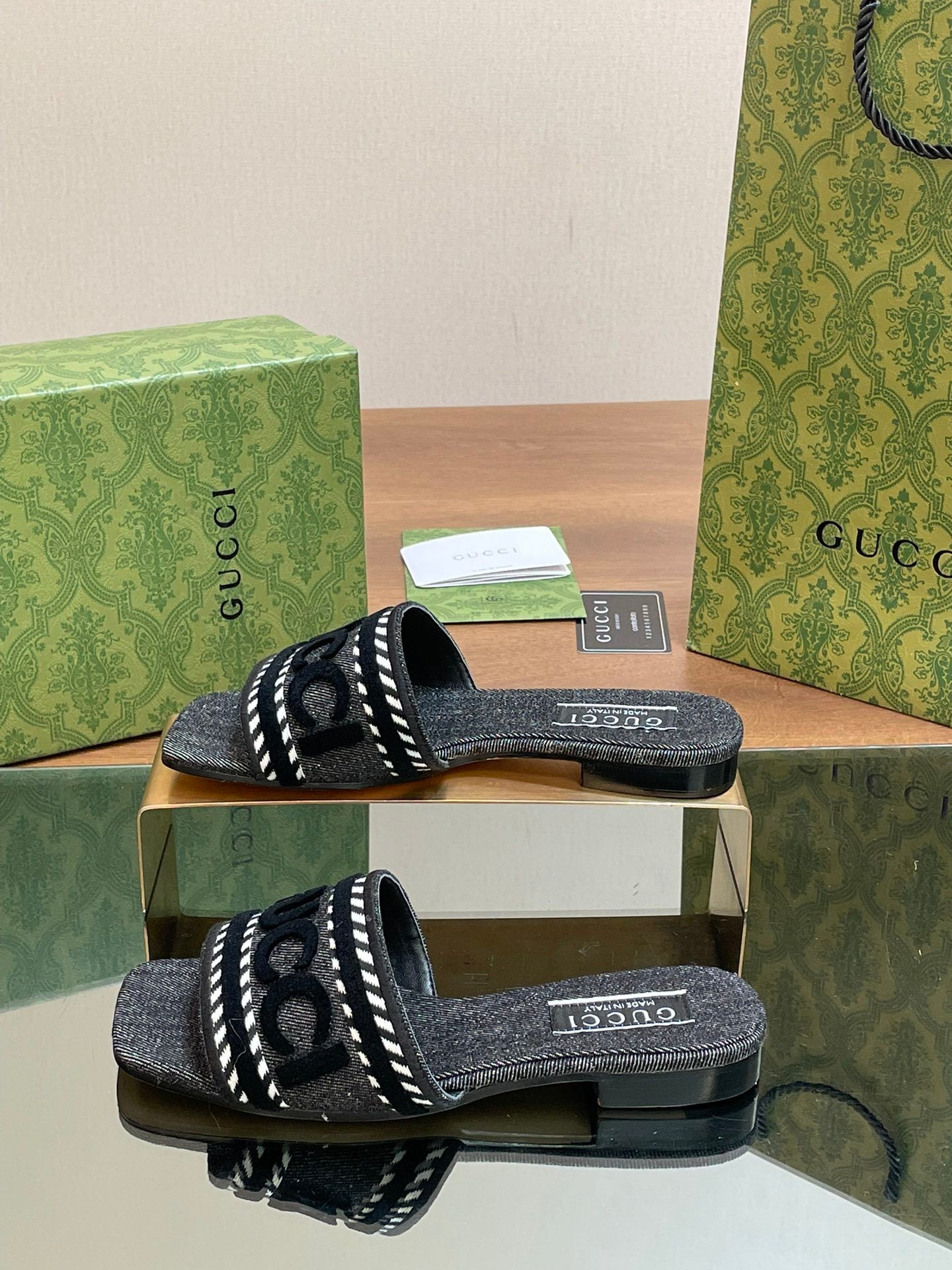 EMBROIDERED DENIM FLAT SLIDE SANDALS – BLACK