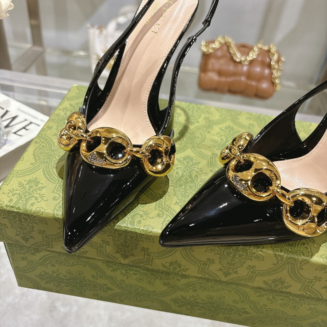 BLACK PATENT SLINGBACK HEELS