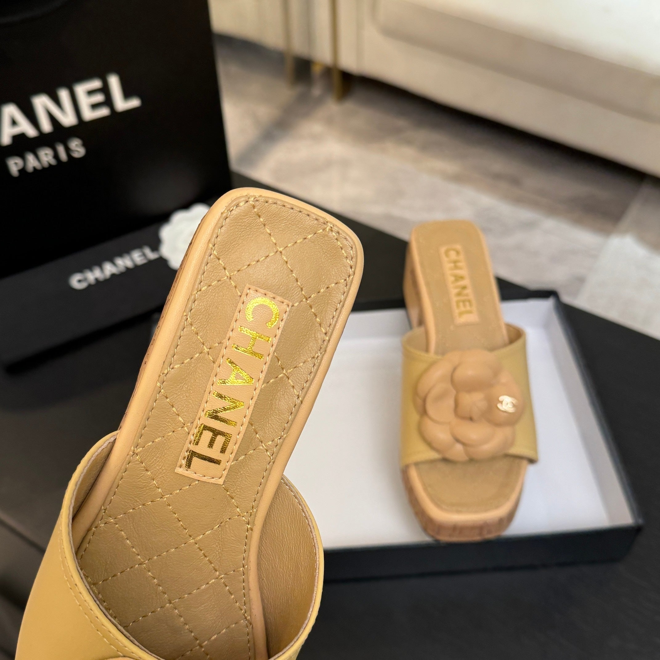 BUTTER YELLOW FLORAL PLATFORM SLIDE SANDALS