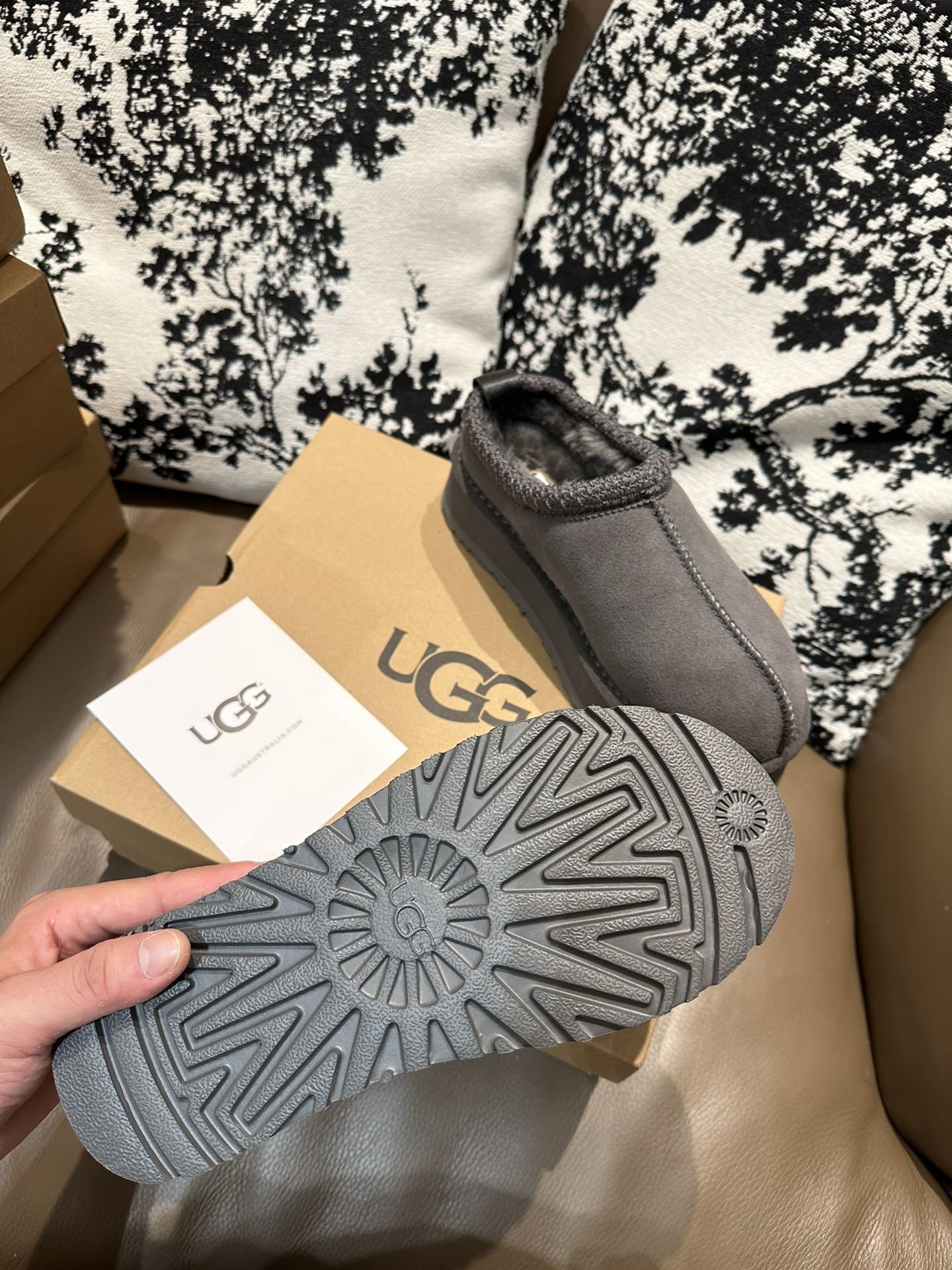 Plateau-Slipper mit warmem Futter