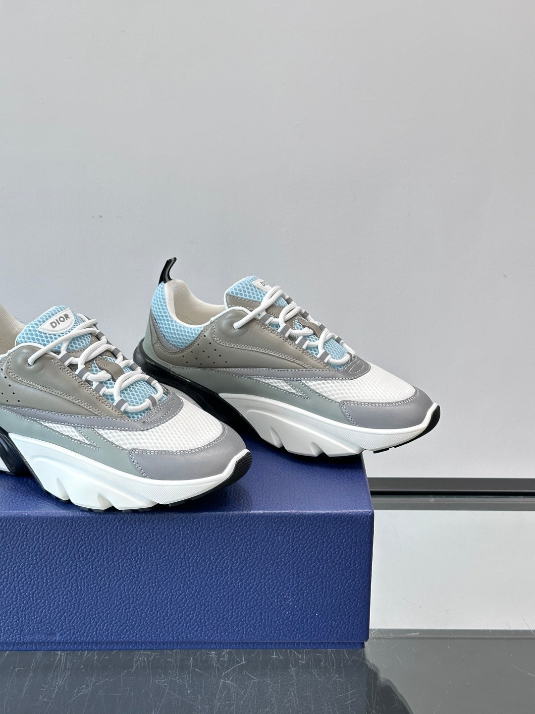 WHITE, GREY & ICE BLUE DESIGNER RUNNER SNEAKERS