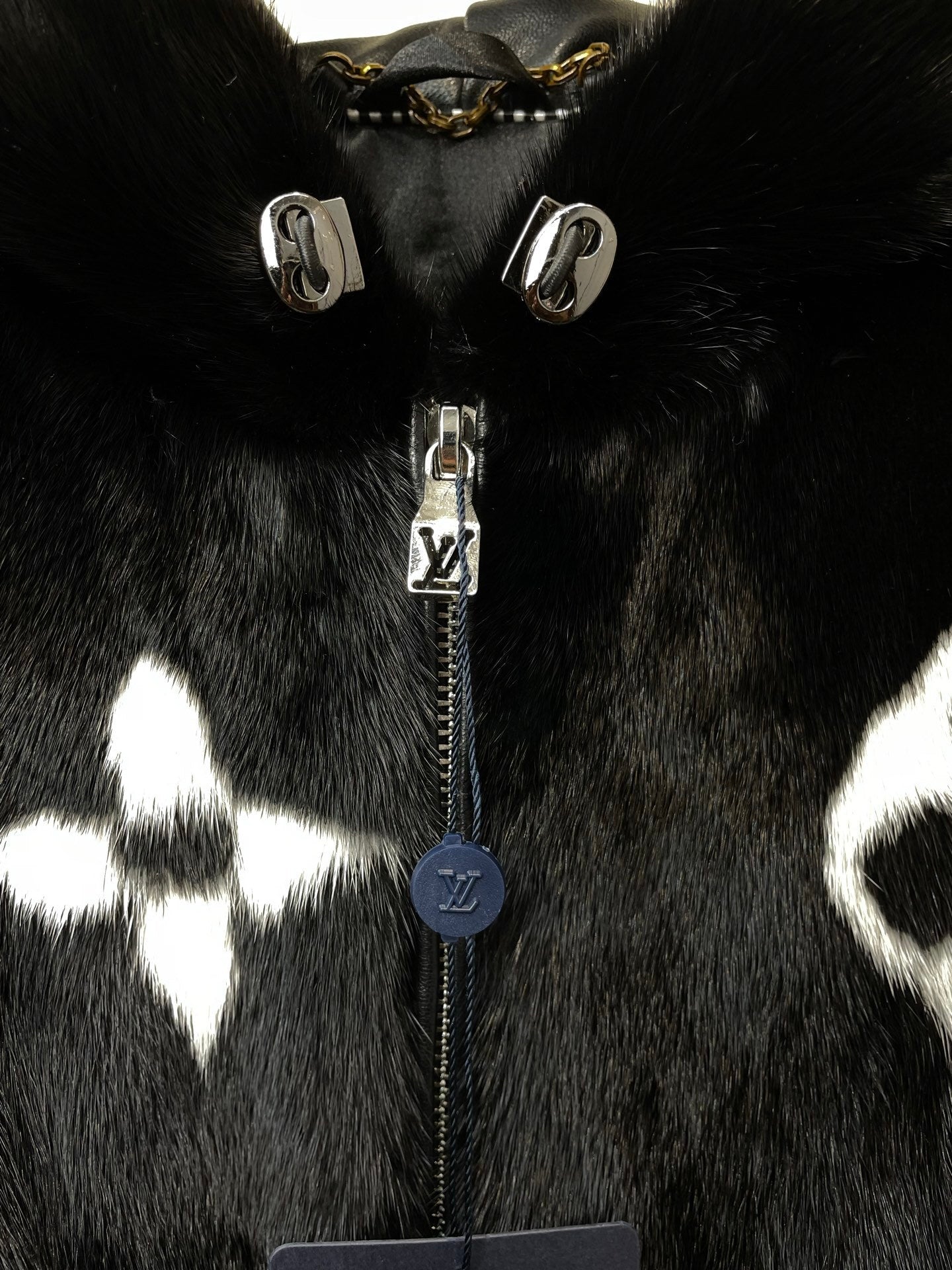 BLACK FAUX FUR HOODED JACKET WITH CONTRAST PATTERN