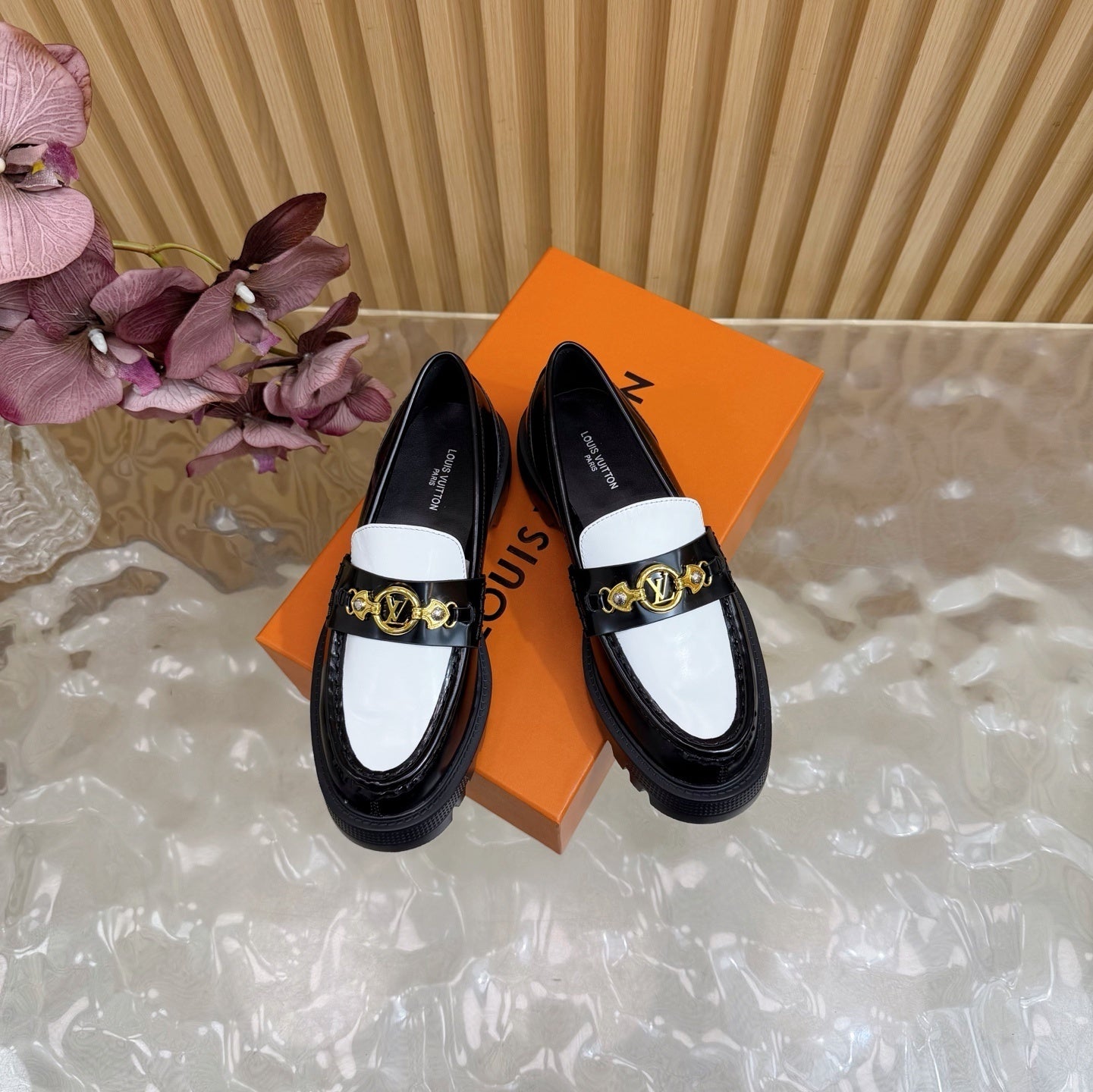 BLACK & WHITE CHUNKY SOLE DESIGNER LOAFERS