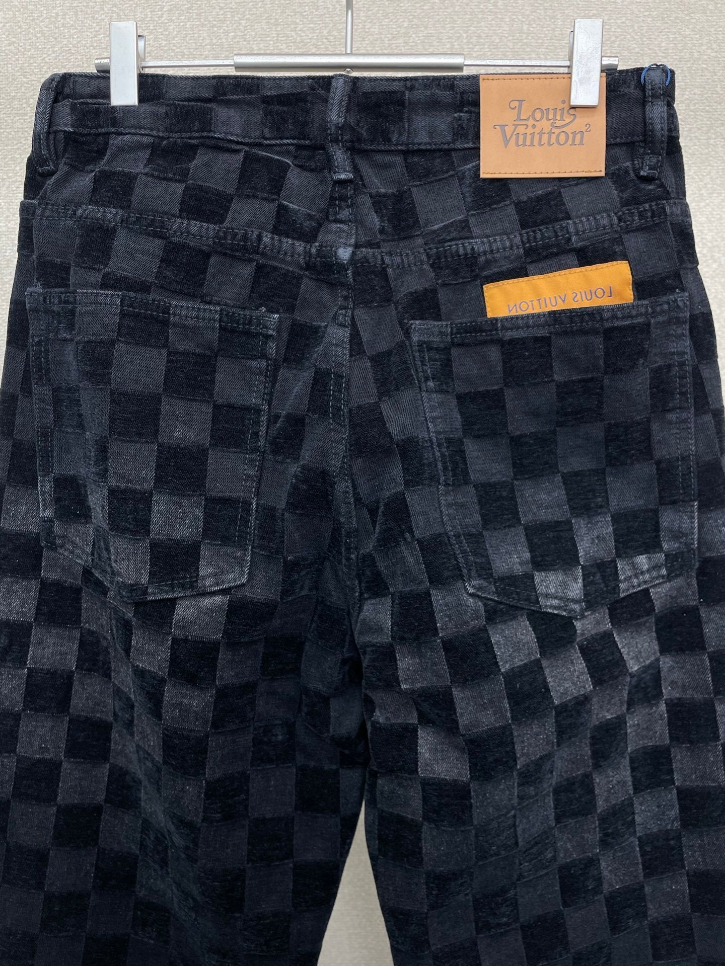 BLACK CHECKERED STRAIGHT-LEG PANTS