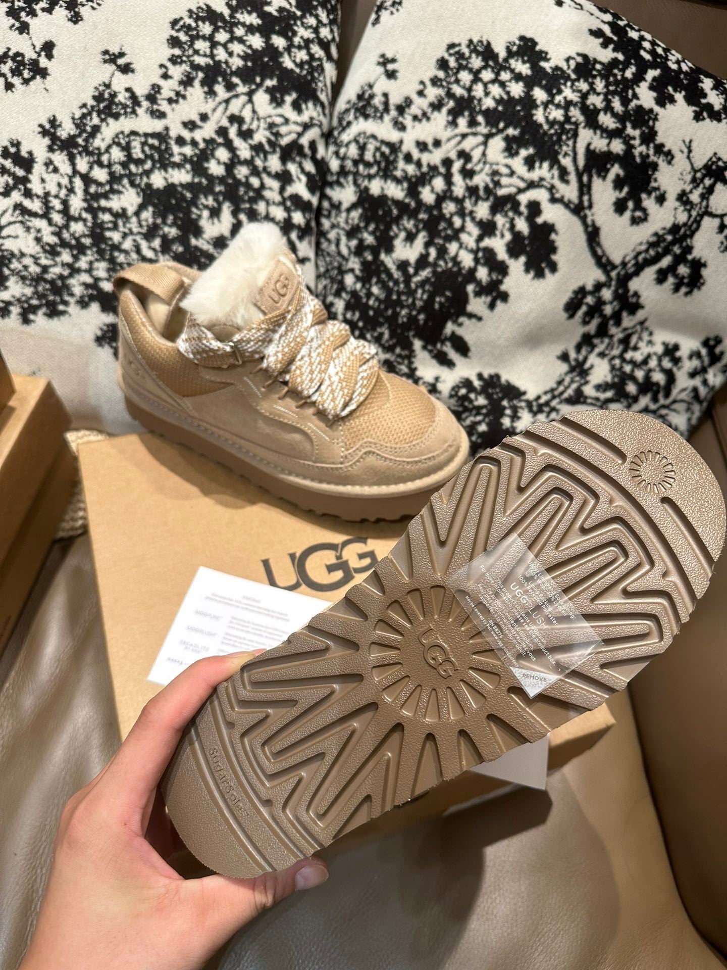 COZY PLATFORM SNEAKERS – SAND