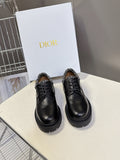 MEN’S BLACK LEATHER LACE-UP SHOES WITH CHUNKY SOLE