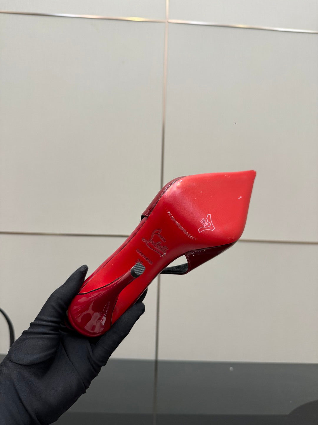 RED PATENT SLINGBACK POINTED HEELS