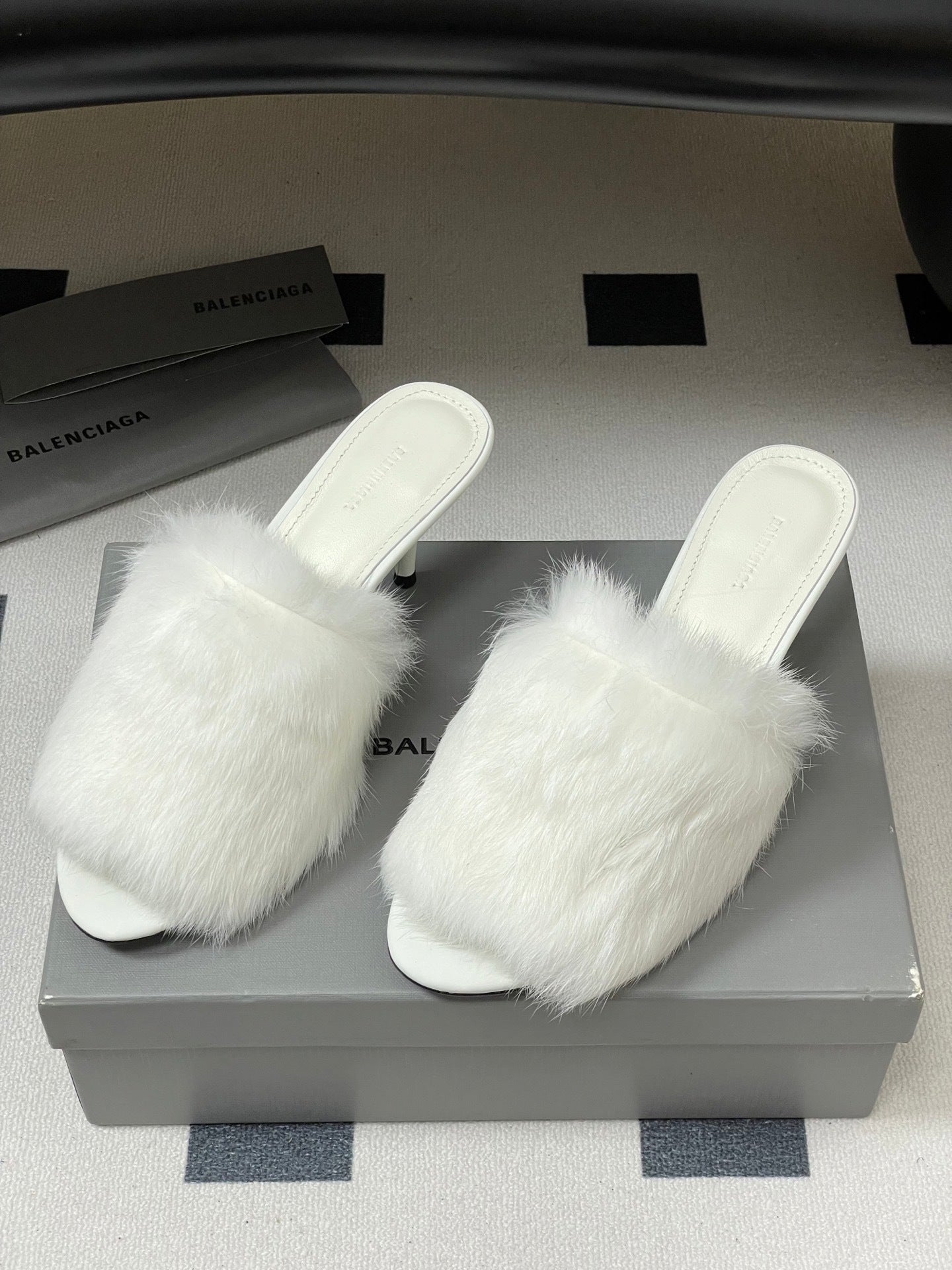 WHITE FUR STRAP MULE HEELS