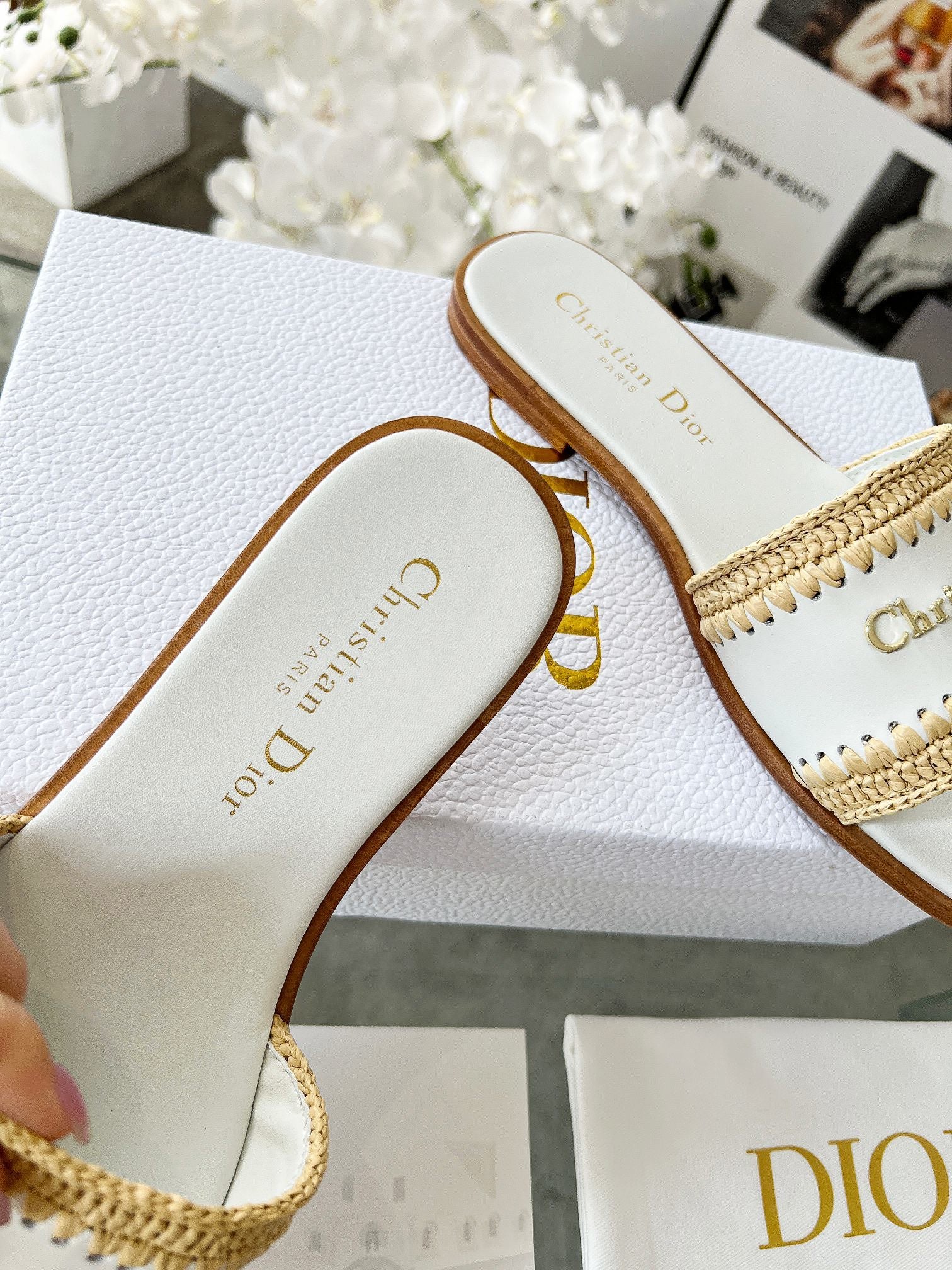WHITE WOVEN LOGO STRAP FLAT SLIDES