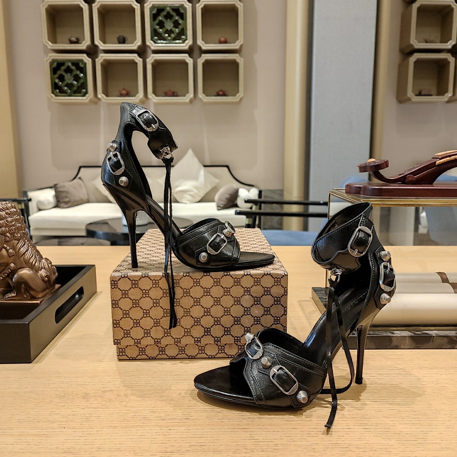 BLACK BUCKLE STRAP HIGH HEEL SANDALS