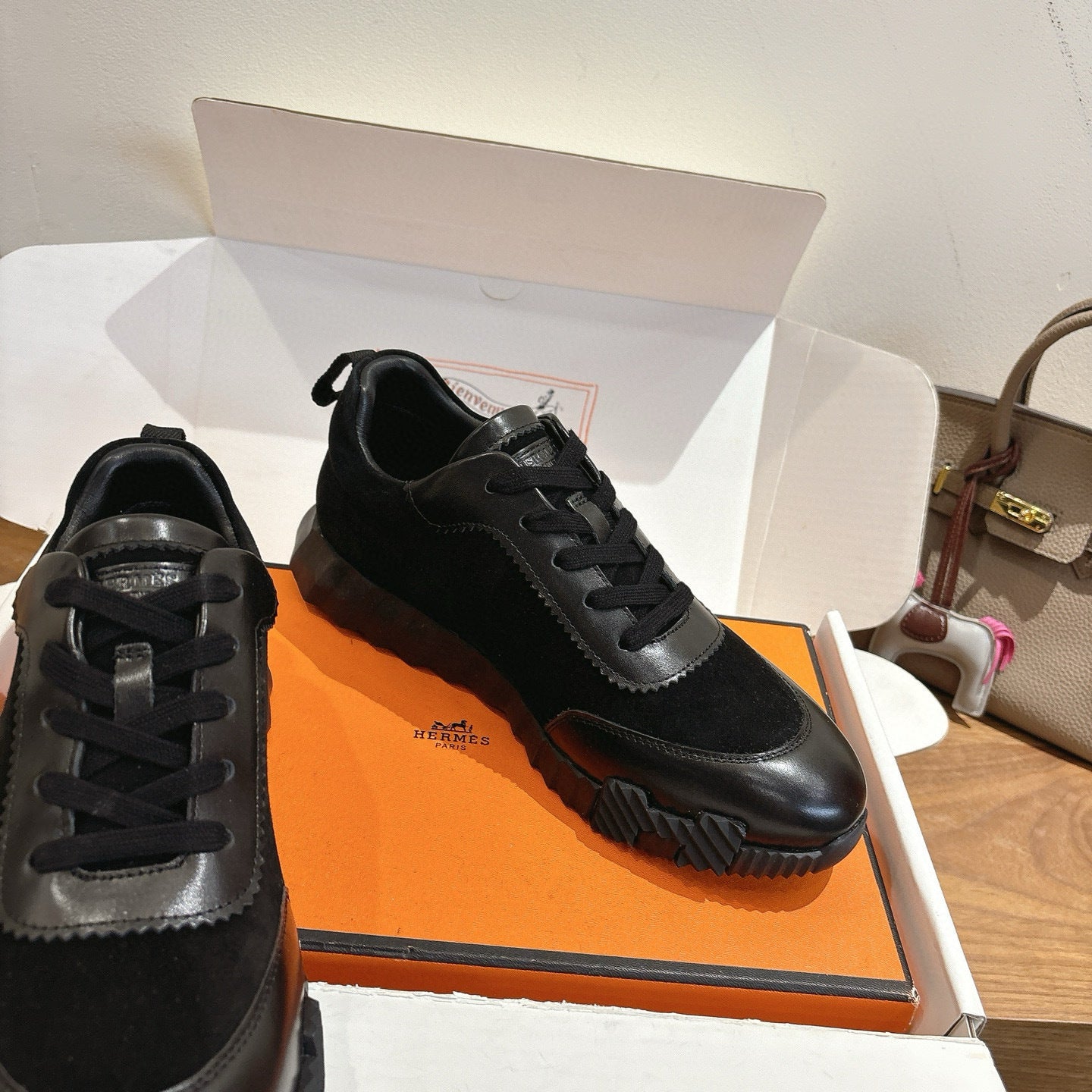 BLACK LEATHER & SUEDE LOW-TOP SNEAKERS