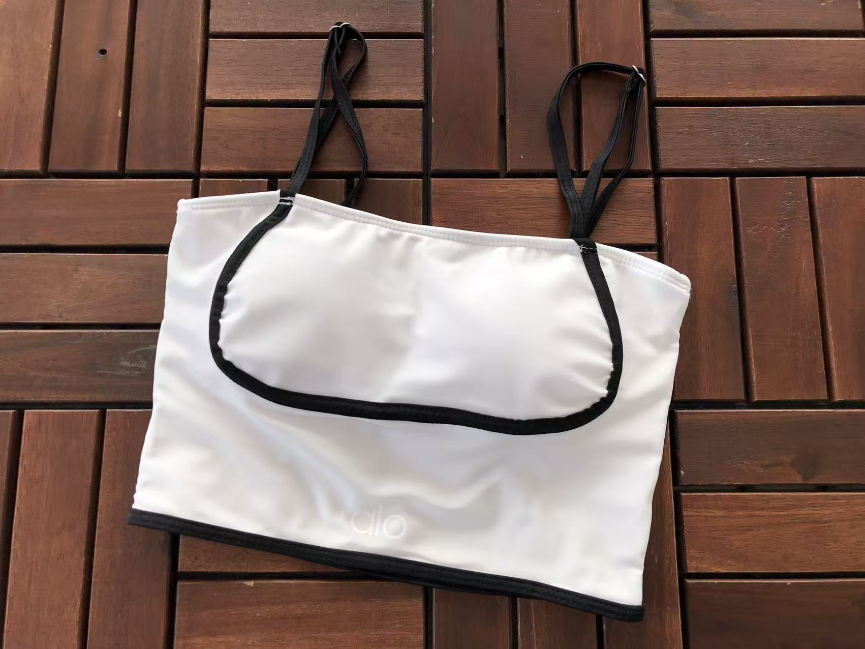 ACTIVEWEAR BRA & LEGGINGS SET