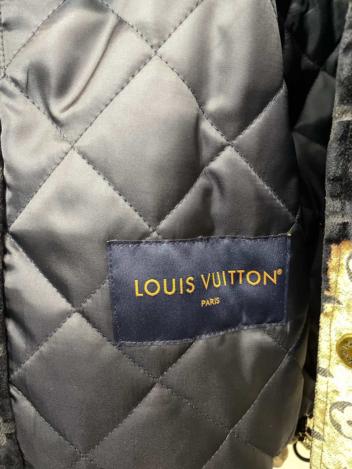 Set aus Jeansjacke und -hose mit Monogramm-Print, gewaschenem Denim