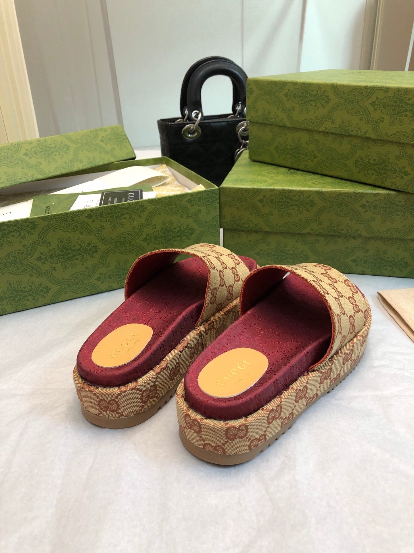 BEIGE & BURGUNDY MONOGRAM PLATFORM SLIDES