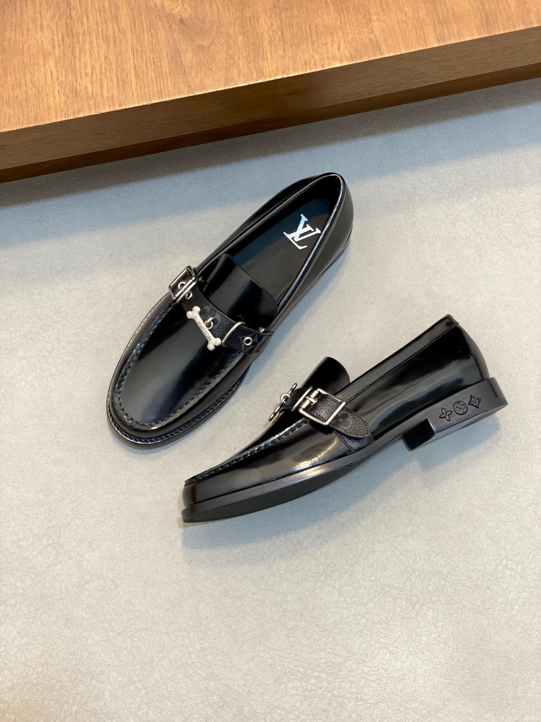 BLACK PATENT LOAFERS