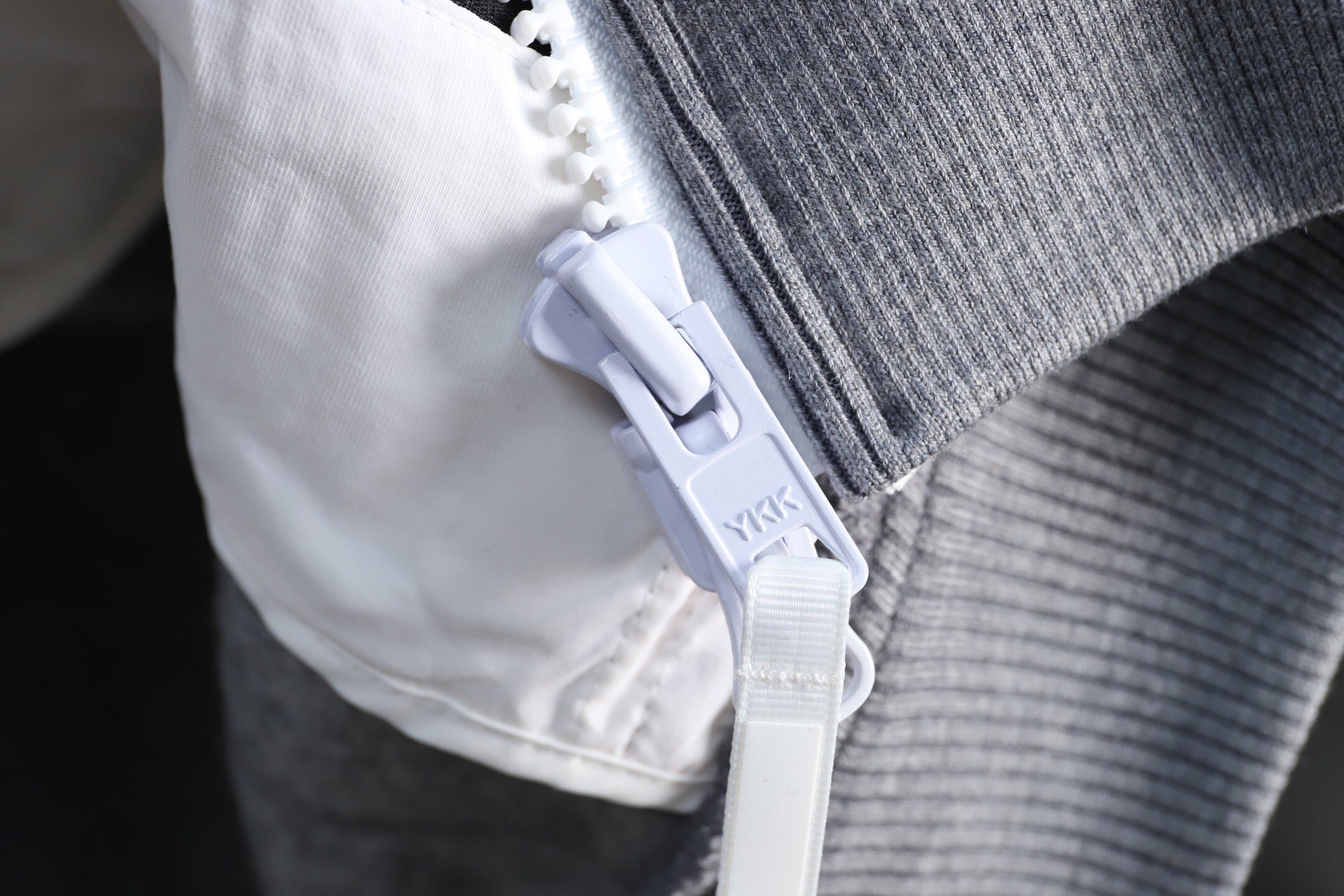 GREY ZIP-UP WOOL BLEND VEST